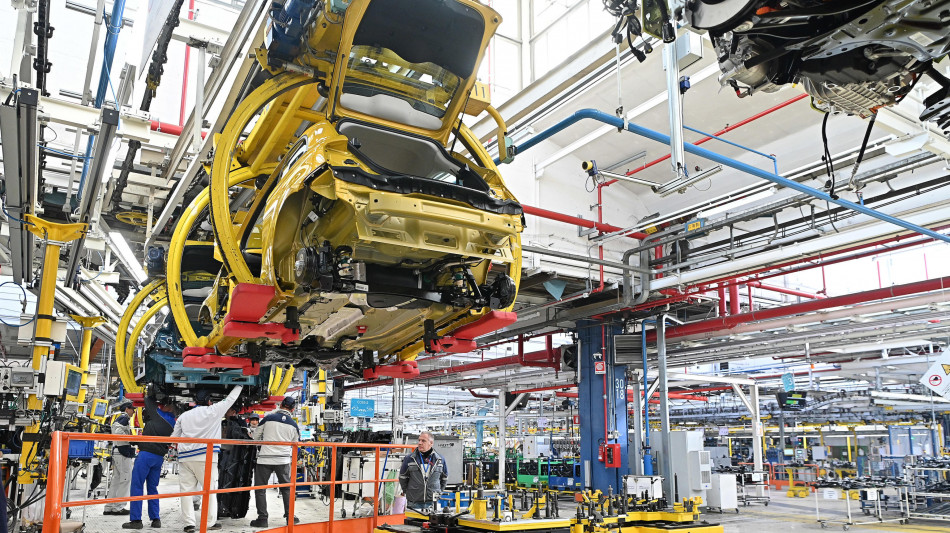  Stellantis con Volkswagen e Renault, impegno comune sul Made in Europe 