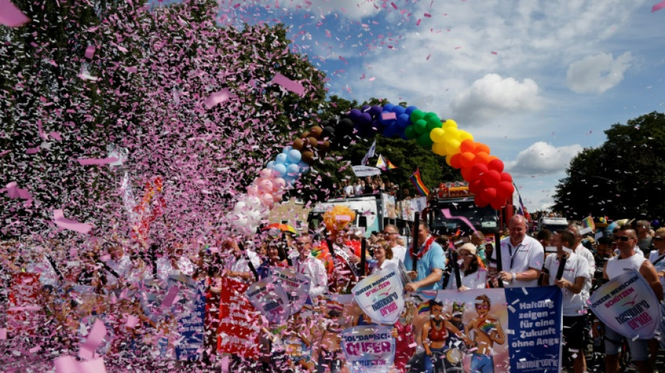 Unas 300.000 personas en marcha del orgullo de Hamburgo una semana despu&eacute;s de atentado 