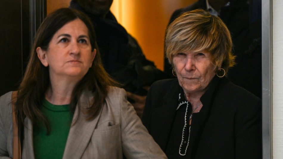 Au procès Mimi Marchand, coup d'éclat de Piotr Pavlenski et décryptage de la presse people