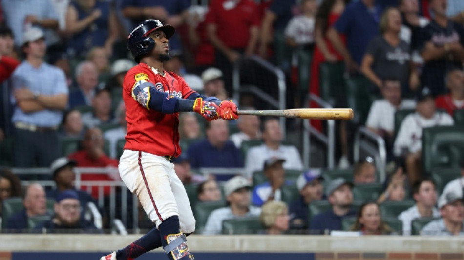 Braves power past Phillies to set up Dodgers showdown
