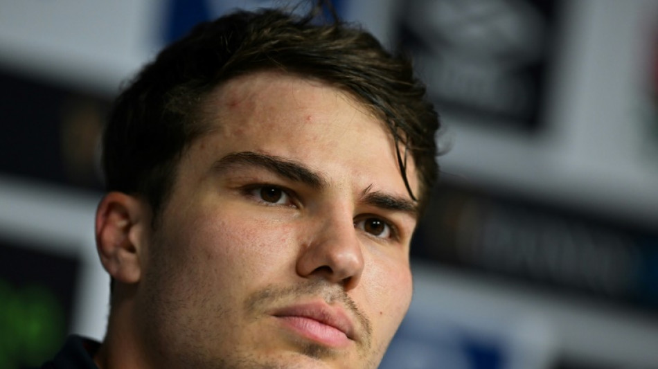 Six nations: La France "est capable de gagner &agrave; Twickenham", estime Dupont