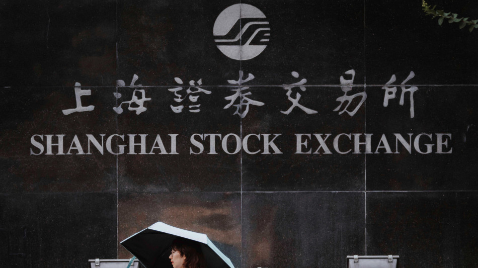  Borsa: in Asia scambi ridotti tra le festivit&agrave;, occhi al Medio Oriente 