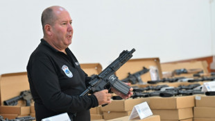 Pol&iacute;cia peruana desmantela organiza&ccedil;&atilde;o que traficava armas ao Equador