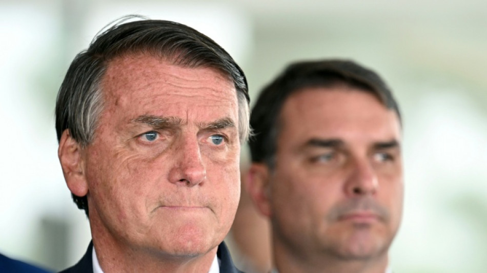  Jair Bolsonaro buscar&aacute; revanche caso seu filho assuma o poder 