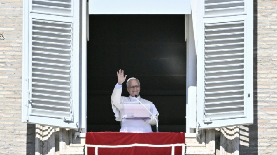  Pope to be admitted to hospital for lung operation  