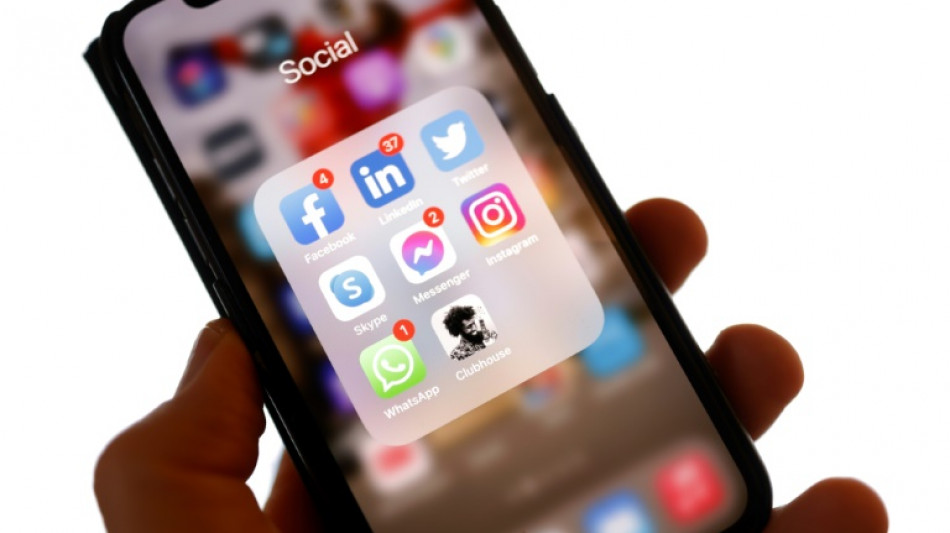 Versicherte nutzen h&auml;ufiger Gesundheitsapps auf Rezept - oft unklarer Nutzen