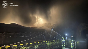 Droni russi su Lutsk e Odessa, Ucraina attacca le raffinerie di Putin