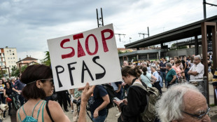 Bericht: Lobbyverb&auml;nde gehen massiv gegen PFAS-Verbot vor