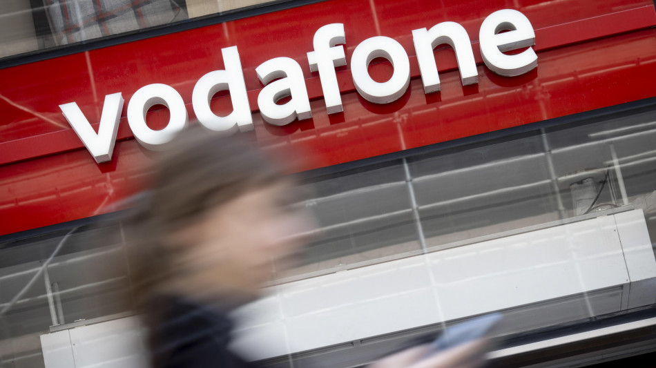  Vodafone prende il controllo di Vodafone Three, CK Hutchinson esce con 5 miliardi 