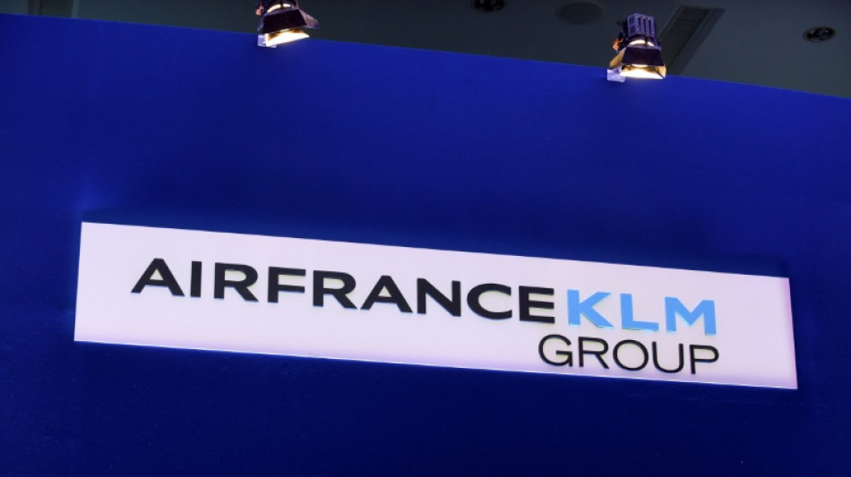 Air France-KLM poursuit son redressement et table sur un &eacute;t&eacute; "bien rempli"