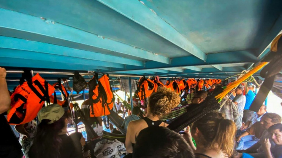 P&eacute;rou: des autochtones retiennent des touristes apr&egrave;s une fuite de p&eacute;trole