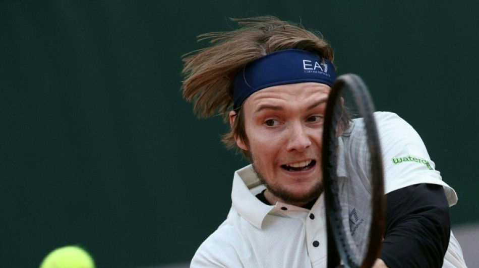 Bublik plays 'match of his life' to upset De Minaur in Paris