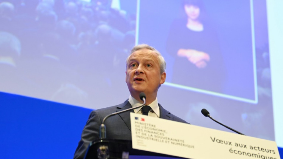 Grande distribution: la proposition de loi de la majorit&eacute; doit &ecirc;tre "retravaill&eacute;e", estime Le Maire