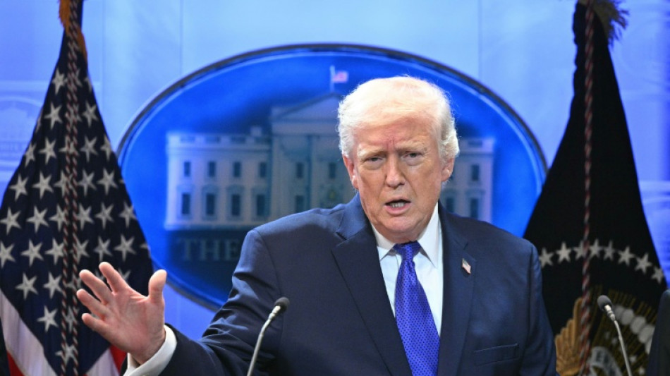  Nach EU-Stopp von Handelsabkommen: Trump droht mit noch h&ouml;heren Z&ouml;llen 