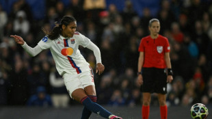 C1 f&eacute;minine: Lyon tombe aux tirs au but &agrave; Chelsea, Paris sort &agrave; Wolsburg