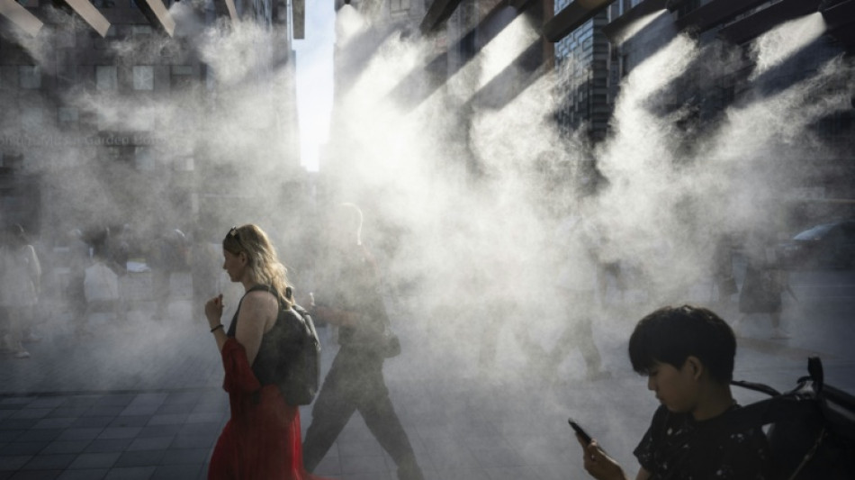 Heat risks force world marathons and race walks to start earlier