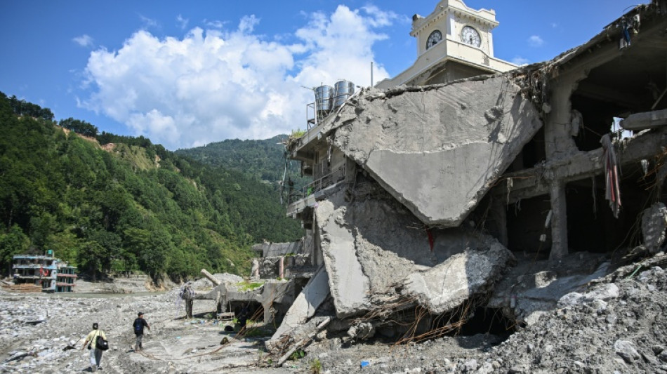  Au N&eacute;pal, des victimes de la crue catastrophe toujours en attente d'un toit 