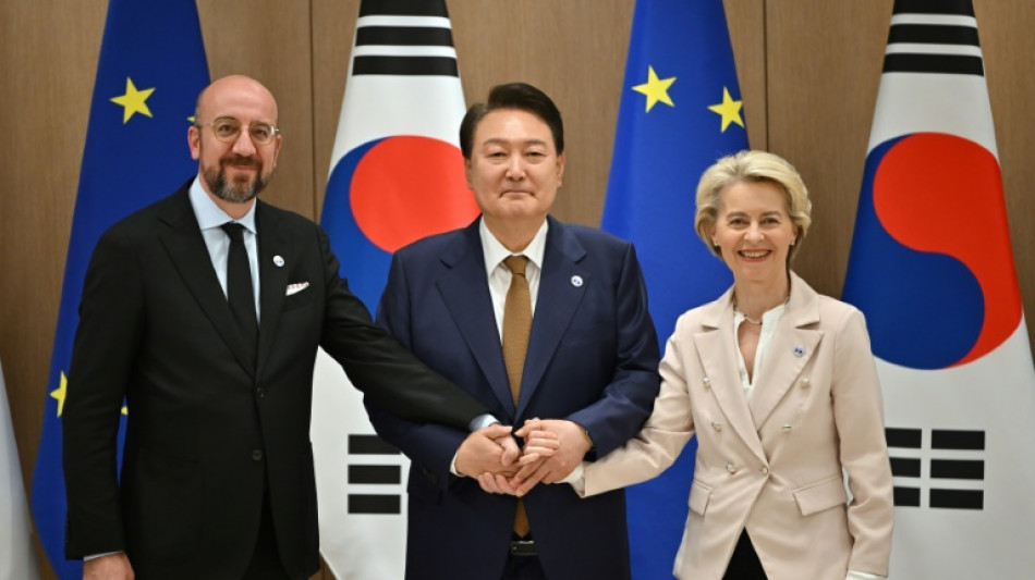 EU-Spitzen Von der Leyen und Michel zu Gespr&auml;chen in S&uuml;dkorea
