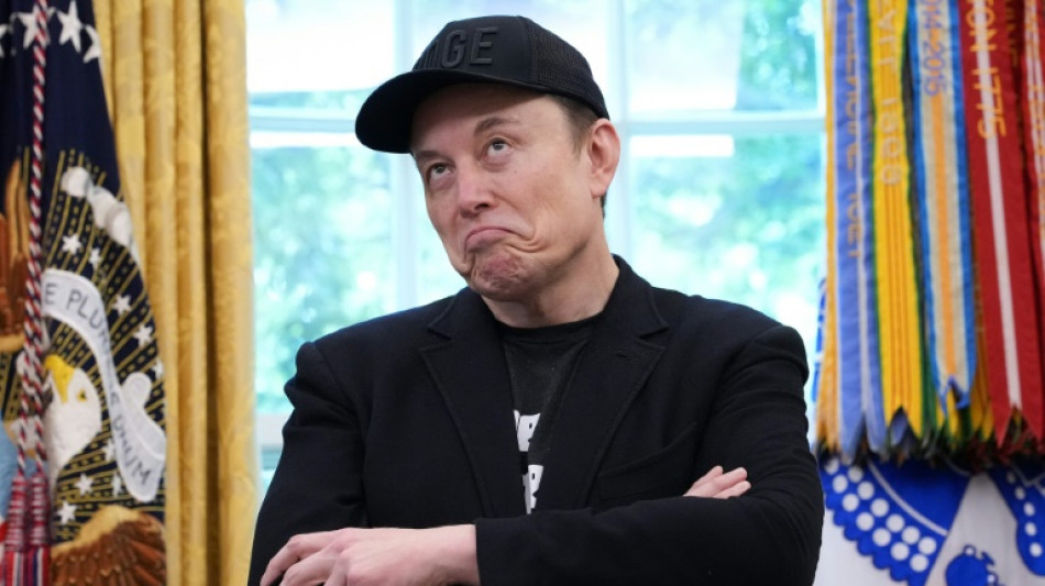 Musk lamenta ter ido 'longe demais' em algumas cr&iacute;ticas a Trump