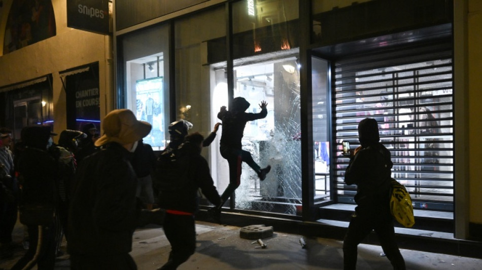  Violences: la d&eacute;tresse des commer&ccedil;ants au bord de la rupture 