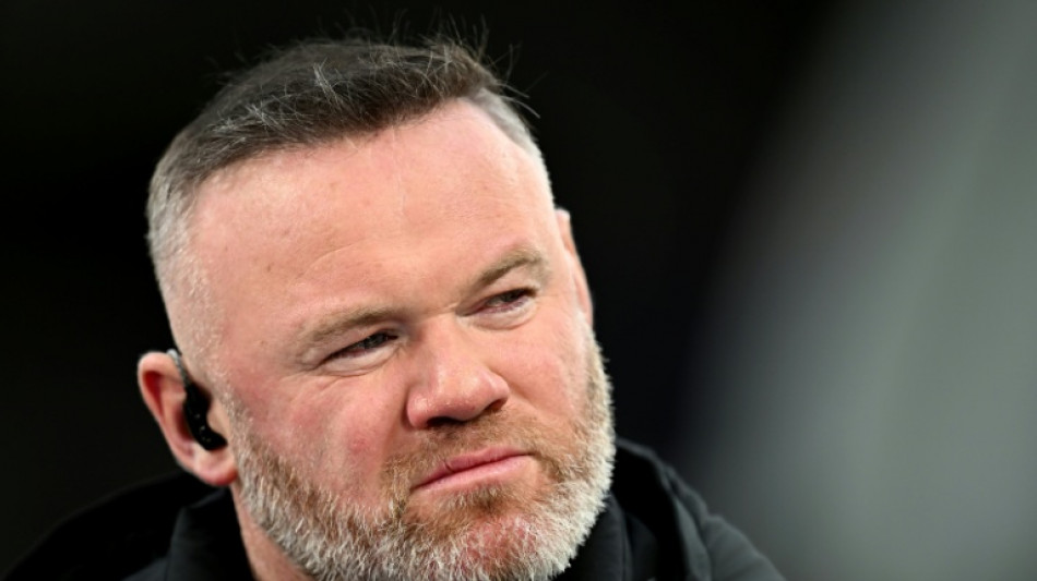  Rooney calls United squad 'selfish babies' after Fernandes criticism 
