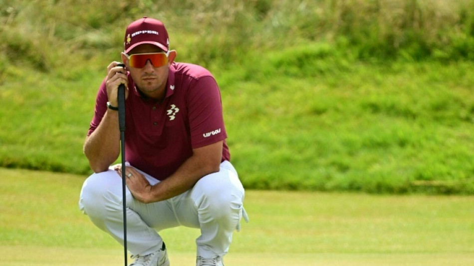  Leader Herbert, Burns equal record 62 at British Open, DeChambeau docked two shots 