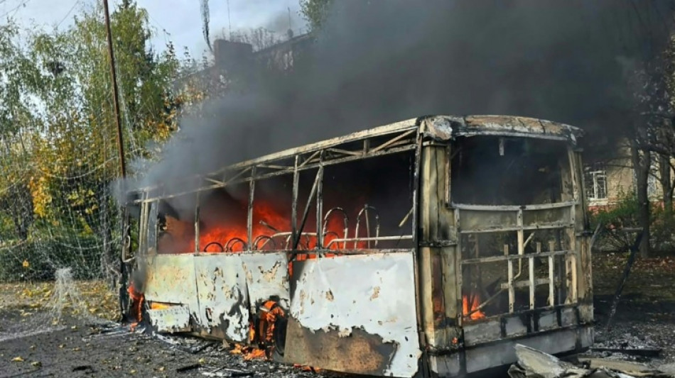  Ukraine : une bombe russe contre deux bus fait au moins 30 morts dans l'Est 