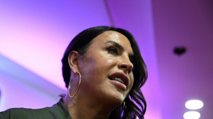 Anulada la publicaci&oacute;n de una novela de Karla Sof&iacute;a Gasc&oacute;n por sus tuits pol&eacute;micos