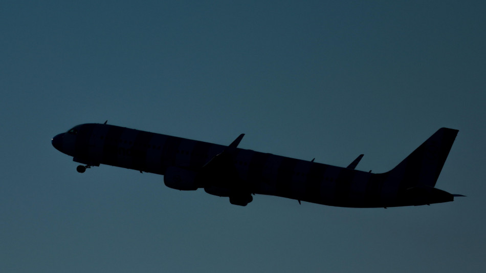  Ue, 'valutiamo obbligo scorte minime di jet fuel per i Paesi membri' 