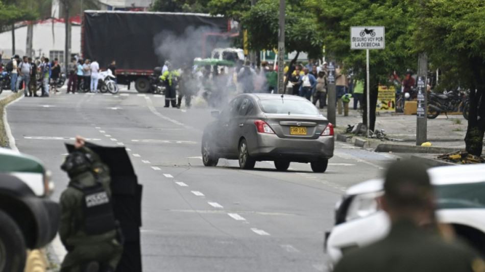 Guerrilla dissident group claims wave of Colombian attacks