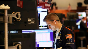 Wall Street cierra en fuerte baja arrastrado por tecnol&oacute;gicas