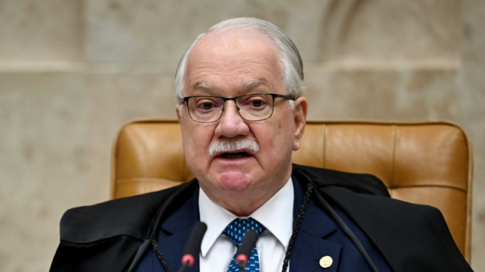  Br&eacute;sil: le pr&eacute;sident de la Cour supr&ecirc;me tente d'enrayer une crise in&eacute;dite 