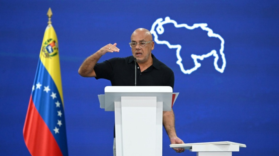  El gobierno y la oposici&oacute;n convocan marchas previas al di&aacute;logo pol&iacute;tico en Venezuela 