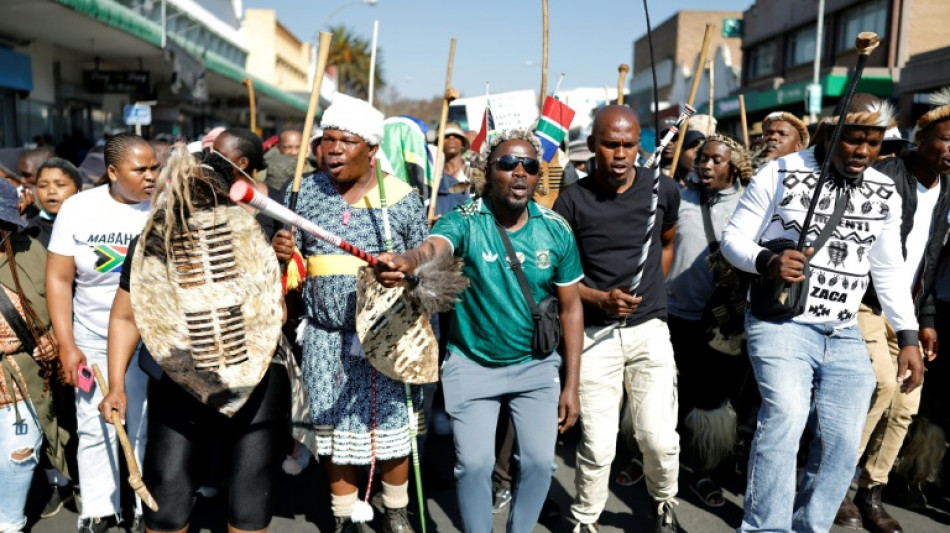  Aus Furcht vor fremdenfeindlicher Gewalt: S&uuml;dafrika unterst&uuml;tzt Malawier bei Ausreise 