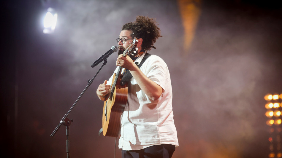  Claudio Covato vince Musicultura, arena sold out con le Vibrazioni e Sorrenti 