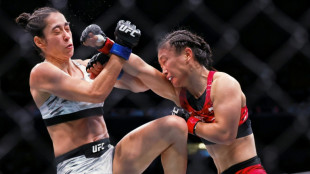 M&eacute;dica e lutadora: a vida dupla de Shi Ming, estrela chinesa do UFC