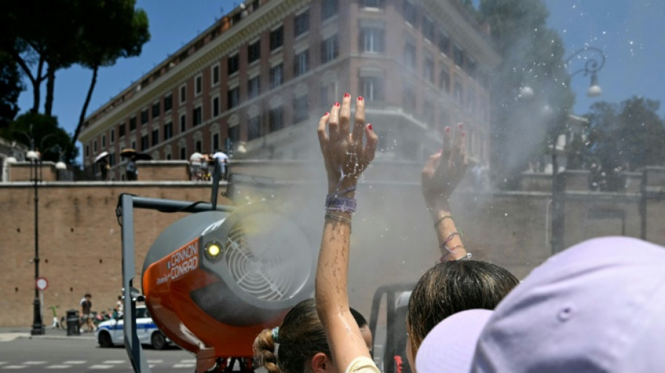  "Pire qu'en Inde": &agrave; Rome, les touristes face au supplice de la canicule 