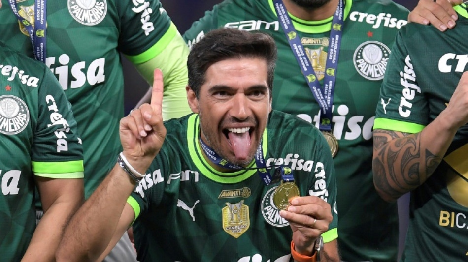 Abel Ferreira renova com o Palmeiras at&eacute; o final de 2025