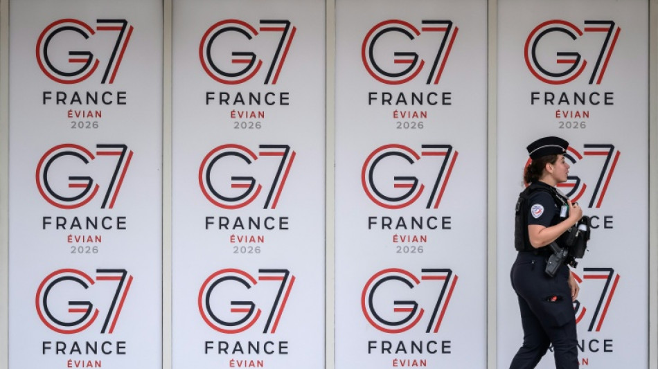  Tight security for G7 summit at Lake Geneva resort 