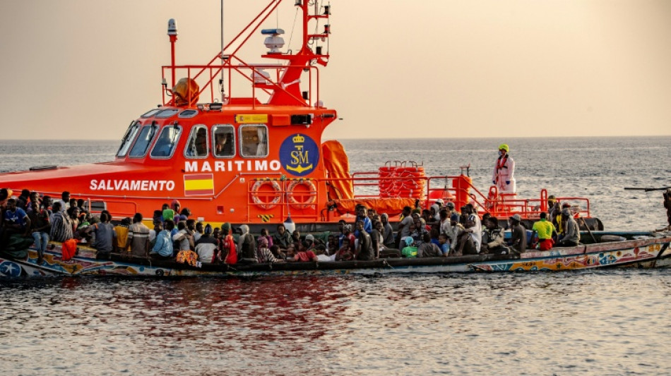 Al menos 7 mujeres y niñas mueren en el desembarco de una barca de migrantes en las islas Canarias