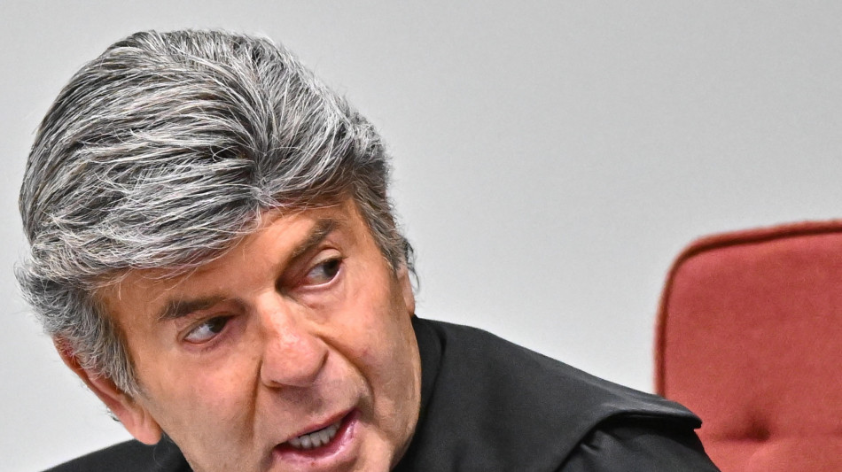 Brasile, giudice Fux assolve Bolsonaro da ogni accusa