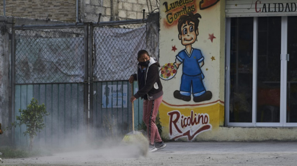 "A ver c&oacute;mo reacciona": la vida diaria a la sombra del volc&aacute;n Popocat&eacute;petl