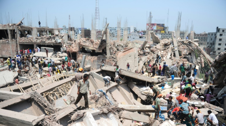 Effondrement du Rana Plaza: dix ans apr&egrave;s, des efforts des marques mais un manque de contraintes juridiques