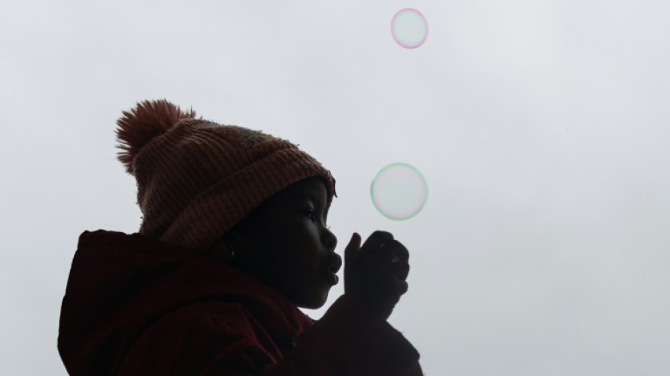  La mayor&iacute;a de los ni&ntilde;os migrantes que llegaron a Europa en 2025 viajaban solos
 