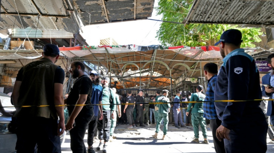  Un attentat dans un caf&eacute; de Damas fait neuf morts  