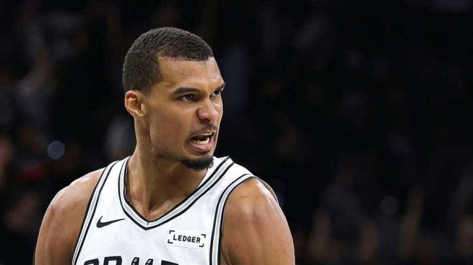  Play-offs NBA: Wembanyama et les Spurs dominent largement le Thunder et reviennent &agrave; 2-2 