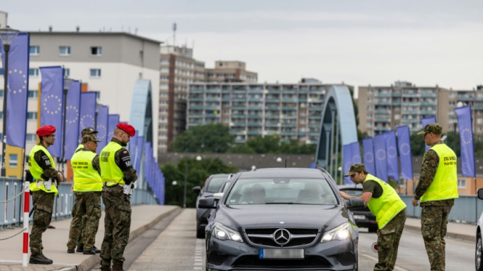 Polnische Grenzkontrollen: Spahn verteidigt deutsche Politik