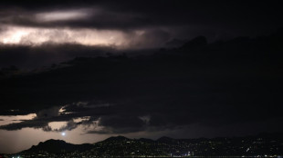 Un rayo puede eximir a las aerolíneas de pagar compensaciones, según un tribunal europeo