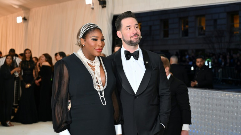 Serena Williams, enceinte, fait ses d&eacute;buts au gala du Met