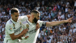 Espagne: tripl&eacute; historique pour Benzema, le Real se ressaisit